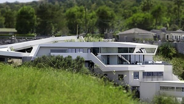 Nóc nhà trong tương lai của Los Angeles