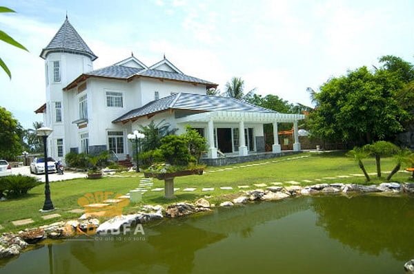 biet-thu-nha-vuon-dep-nhat-Viet-Nam-dep-doc-dao