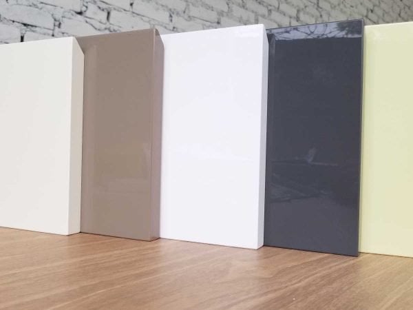 Acrylic có độ bền lên tới 15-20 năm