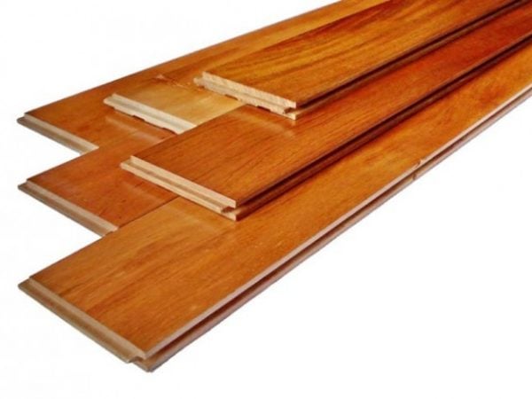 Gỗ bằng lăng có độ bền cao nên chúng thường được sử dụng để làm các món đồ nội thất