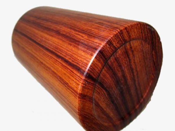 Gỗ lim bền, vân gỗ đẹp