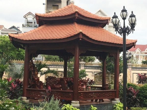 Nhà lục giác đẹp cổ lầu