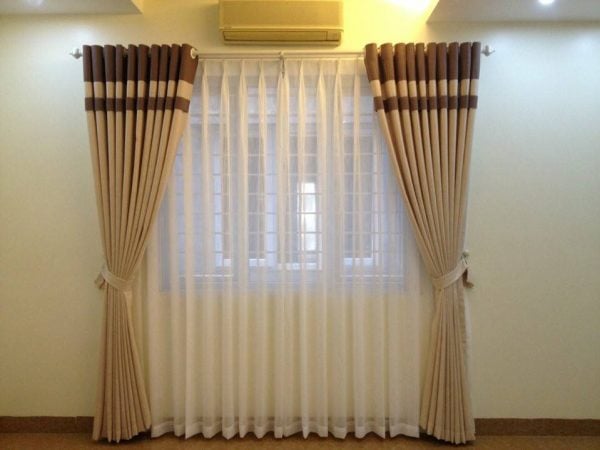 Chẳng những chống nắng mà các loại rèm cửa còn chống ồn rất hiệu quả